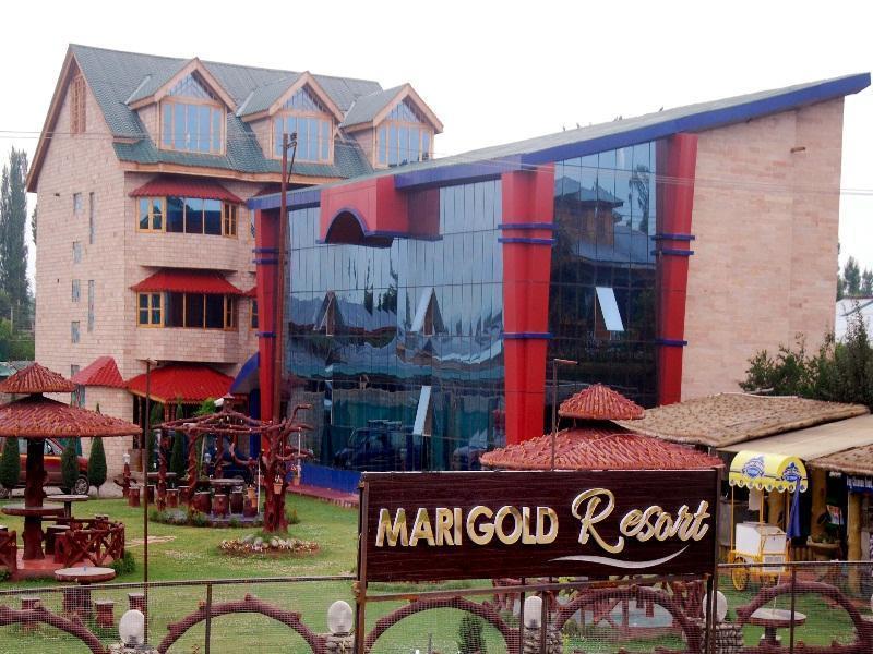 Marigold Resort Gulmarg Bagian luar foto